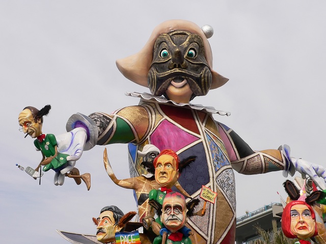 La Fondazione Carnevale aderendo - Carnevale di Viareggio